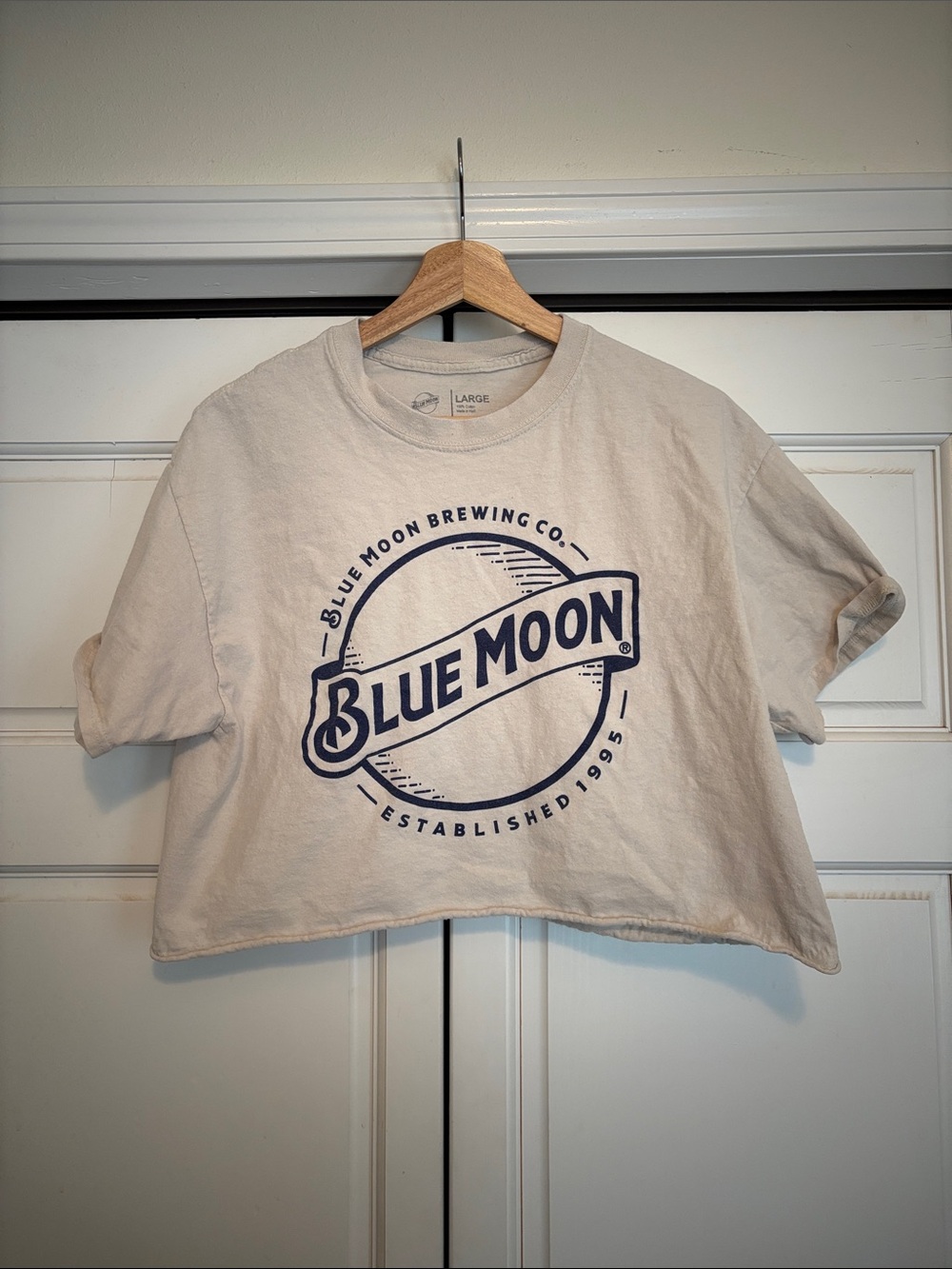 Blue Moon Logo Cropped Tee - Cream with Navy Print
